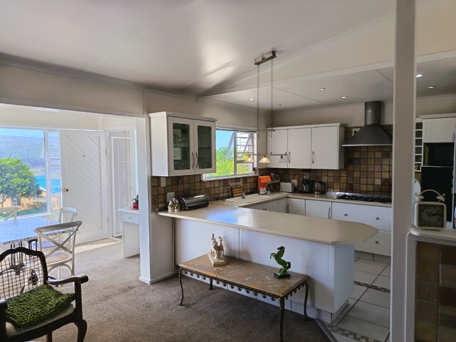 4 Bedroom Property for Sale in Bergsig Western Cape